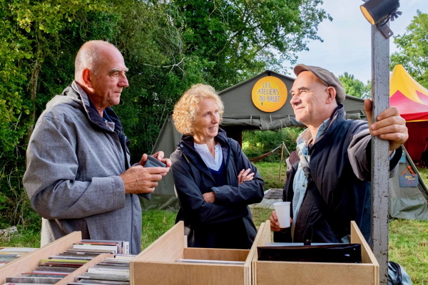 Bernard Aimé (ex. Petit Faucheux de Tours) et sa compagne avec Michel Doneda photo © Gérard Rouy